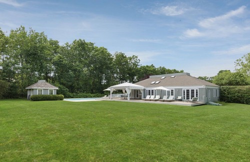 Sagaponack House | SAGAPONACK POST MODERN HOUSE-4BDR / 4 BATH, Pool House,1.2mi to Sagg Main Beach