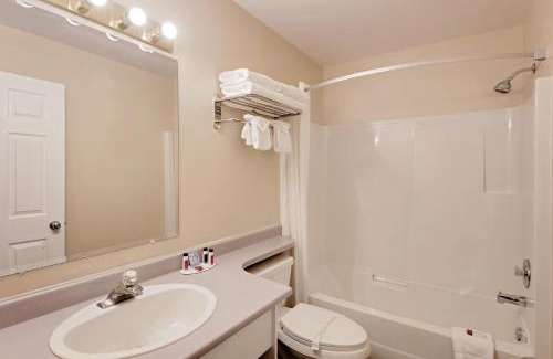 Merritt Hotel | Sage Inn Merritt BC