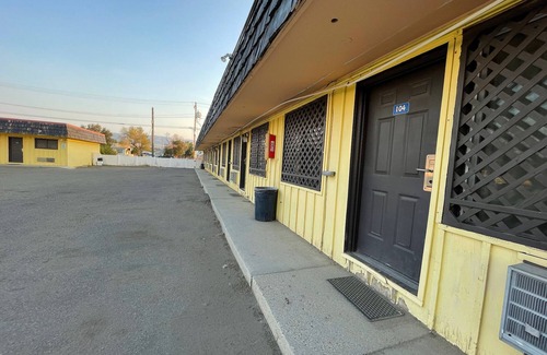 Casper Hotel | Sage & Sand Motel