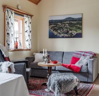 Solleron House | Sagolandsbyn