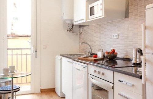 El Camp de l'Arpa del Clot Apartment | Sagrada Familia