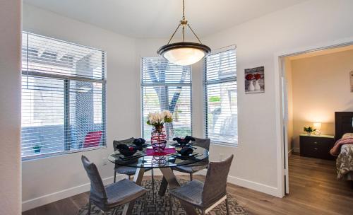 Central Scottsdale Apartment | Sahuaro #1010 Scottsdale condo