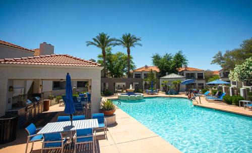 Central Scottsdale Apartment | Sahuaro #1010 Scottsdale condo
