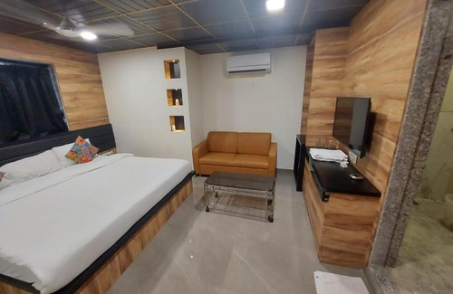Vashi Hotel | Sai Guest House