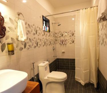 Shirdi Bed & Breakfast | Sai Risu Wada
