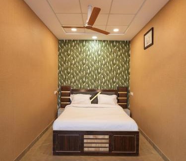 Shirdi Bed & Breakfast | Sai Risu Wada