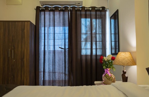 Kalapettai Hotel | Sai Senthoor Paradise