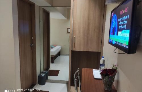 Vashi Hotel | Sai Sunder Guestline