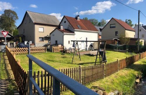 Großhartmannsdorf Cabin | SaidenbachHaus