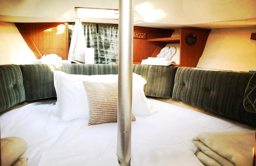 Minusio Boat Rental | Sailboat, Do-Minus Design Retreat & SPA