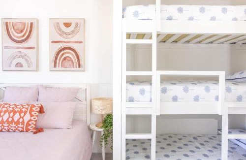 Kingscliff Apartment | Sailfish Studio - Beachside Private Access Granny Flat by uHoliday