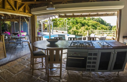 Le Gosier Villa | Sailing Gray, charming villa and tranquility, sea view