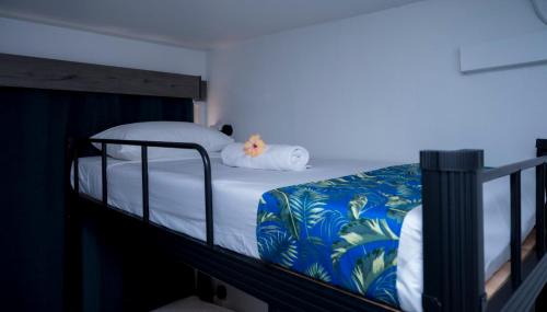 Wailoloa Hotel | Sailors Beach Fiji