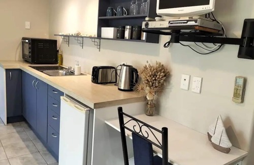 Opua House | Sailors Studio~close to Opua Marina & Cycle Trail