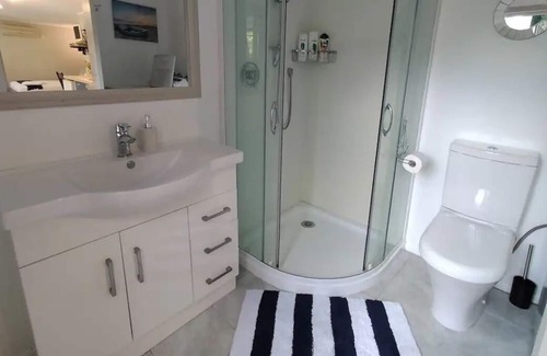 Opua House | Sailors Studio~close to Opua Marina & Cycle Trail
