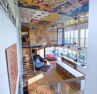 Garners Beach House | Sails
