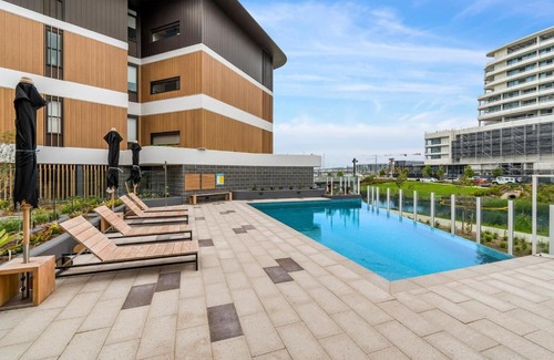 Shell Cove Apartment | Sailview Escape - A Tranquil Marina Hideaway