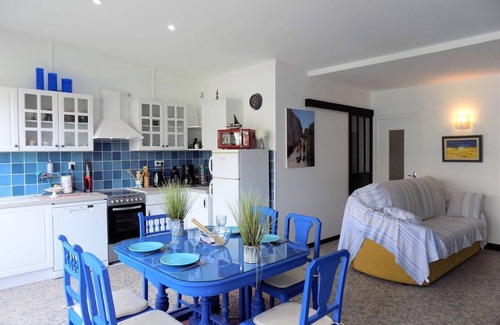Saint-Georges-de-Didonne Apartment | Saint Georges de Didonne - TOP LOCATION for this COMFORTABLE APARTMENT