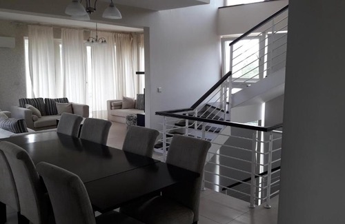 Politiko House | Saint John Sia house