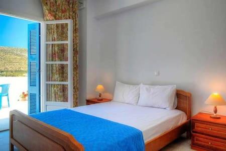 Katapola Apartment | Saint Nicholas Katapola
