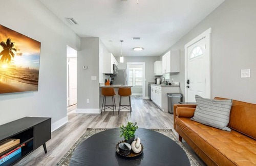 St. Petersburg - Clearwater House | Saint Pete Hideaway: Cozy Urban Escape Oasis