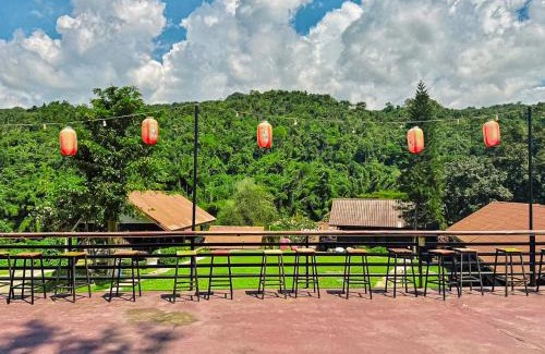 Lat Ya Hotel | Saitharn Iyara Resort