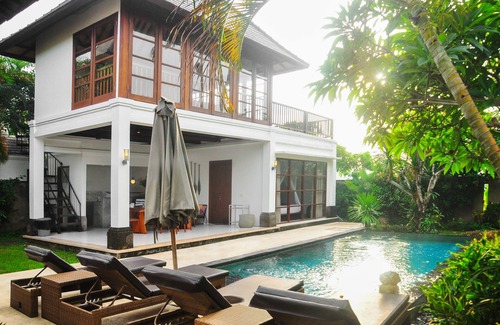 Kediri Villa | Saka Omah Villa - 3 bedrooms near Tanah Lot