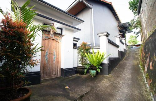 Besakih House | Sakaloka Mountain Homestay