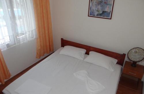 Lazi House | Saki Apartments