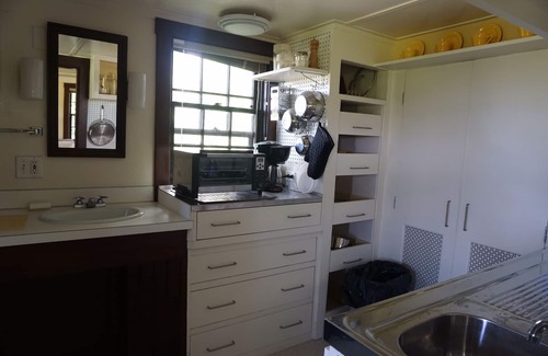 Little Compton House | Sakonnet Point water view home + guest cottage near beach
