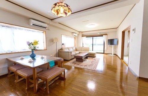 Urayasu Apartment | Sakura house