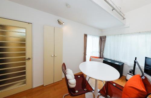 Yoyogi Apartment | Sakura Yoyogi