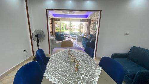 Al-Muntazah Apartment | Salah Eldin 2 bed rooms Super Lux Chalet apartment , Garden&sea view, first floor , Family only سوبر لوكس شاليه دور اول المعموره الشاطىء اسكندريه Mamoura Alexandria مع كارنيهات الدخول طول السنه و الشاطىء الخاص من اول مايو لنهايه اكتوبر للعائلات