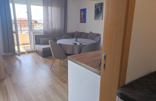 Sarafovo Apartment | Salamander Apartment Sarafovo
