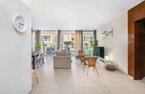 Salgados Apartment | Salgados Beach House 2-Bedroom & 7 Pools