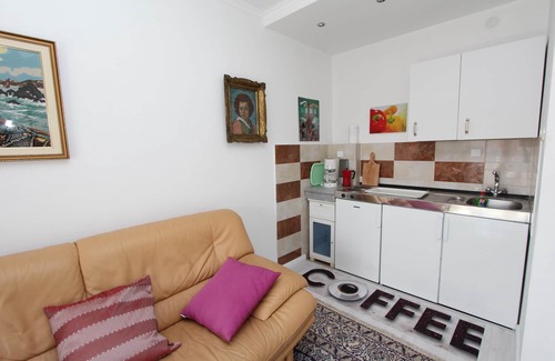 Rovinj Apartment | SALLY One-Bedroom Apartment 1
