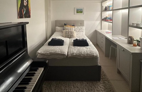 Irishtown House | Salt Air City Lights
