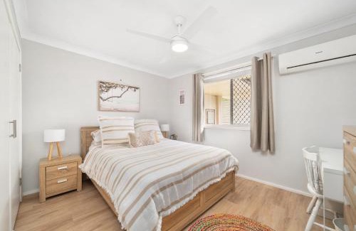 Redcliffe Apartment | Salt-Air Serenity -Stylish 1-Bed