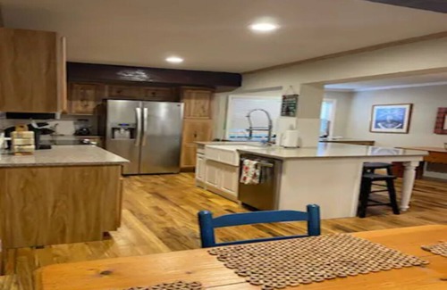 Park Hill House | Salt Creek Cabin at Lake Tenkiller
