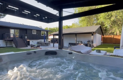 Taylorsville House | Salt Lake City Oasis by the Mountains