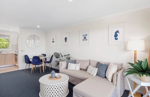 Sapphire Beach House | Salt on Sapphire - a Hamptons style townhouse