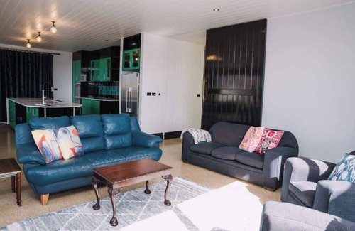 Peterborough House | Saltwood Retreat - Peterborough