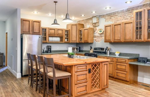 Saluda House | Saluda Proper | Contemporary Home in Downtown Saluda with Hot Tub