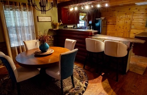 Brookeland House | Sam Rayburn Simplicity