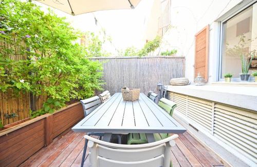 Neve Tzedek Apartment | Sam's Journey 4BR Garden by HolyGuest