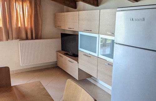 Kamena Vourla Apartment | Samaras Apartments - Sea View Attic