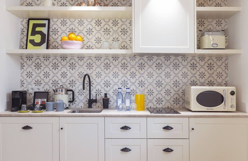 Cort Apartment | Samaritana Suites