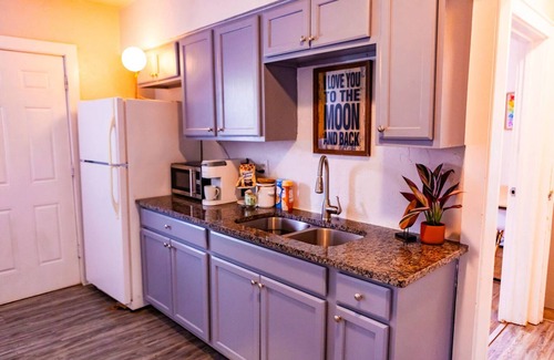 Central Oklahoma City House | Samba Sunshine Uptown OKC I-44 I-235 Downtown