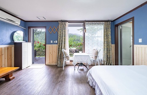 Samcheok House | Samcheok Garden Pension