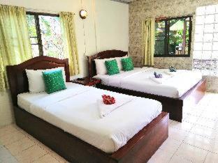 Rayong Resort | Samet Bellhouse